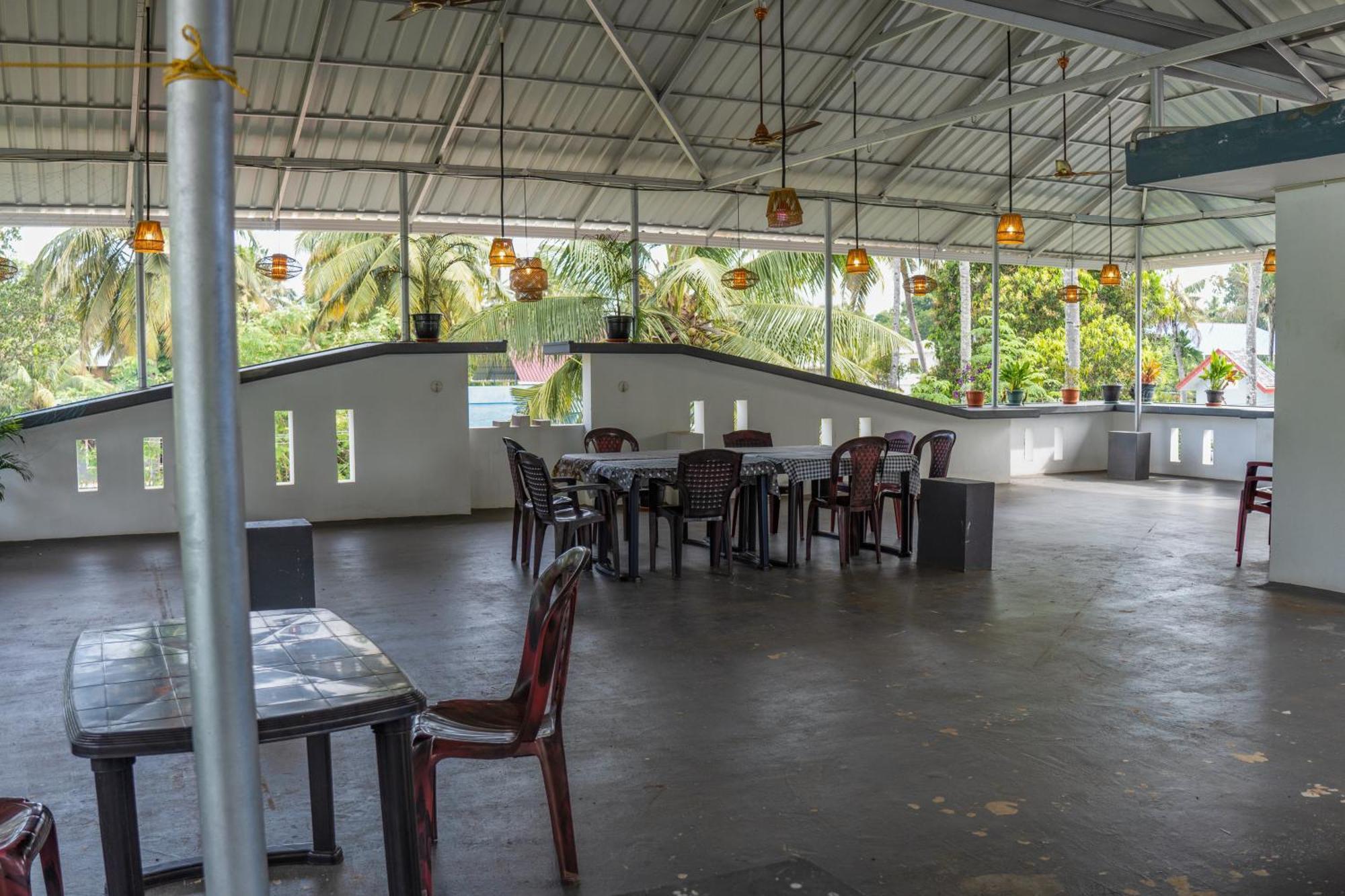 White House Residency Hotel Varkala Exterior photo